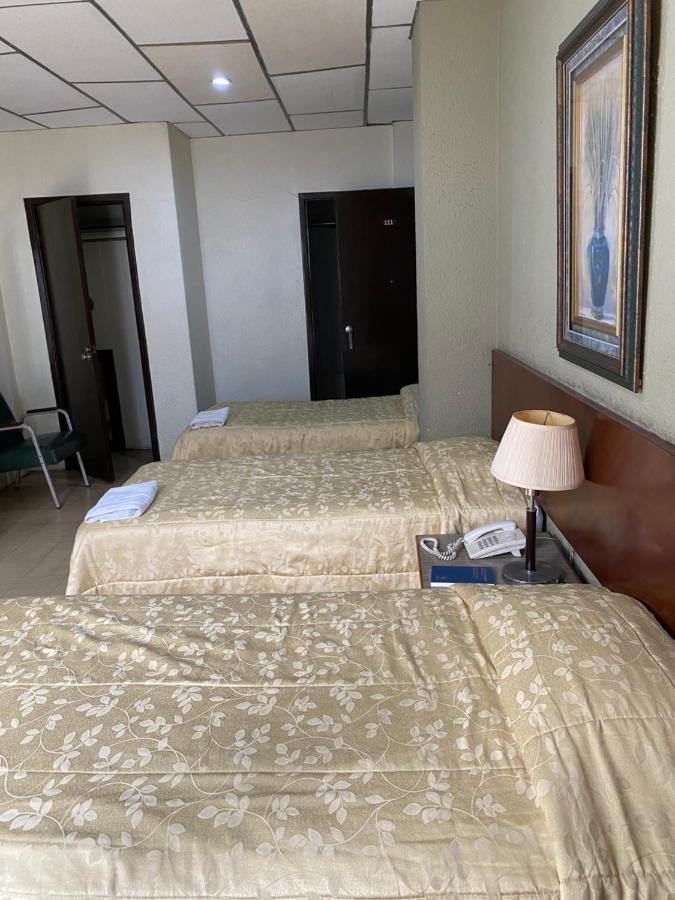 Hotel Rizzo Гуаякуил Екстериор снимка