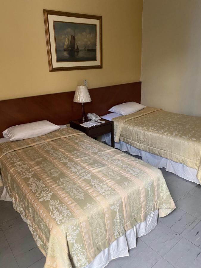 Hotel Rizzo Гуаякуил Екстериор снимка