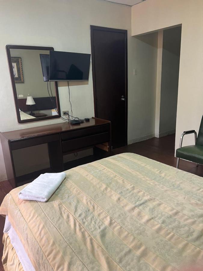 Hotel Rizzo Гуаякуил Екстериор снимка
