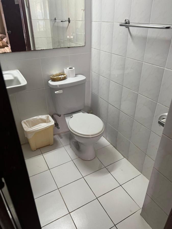 Hotel Rizzo Гуаякуил Екстериор снимка