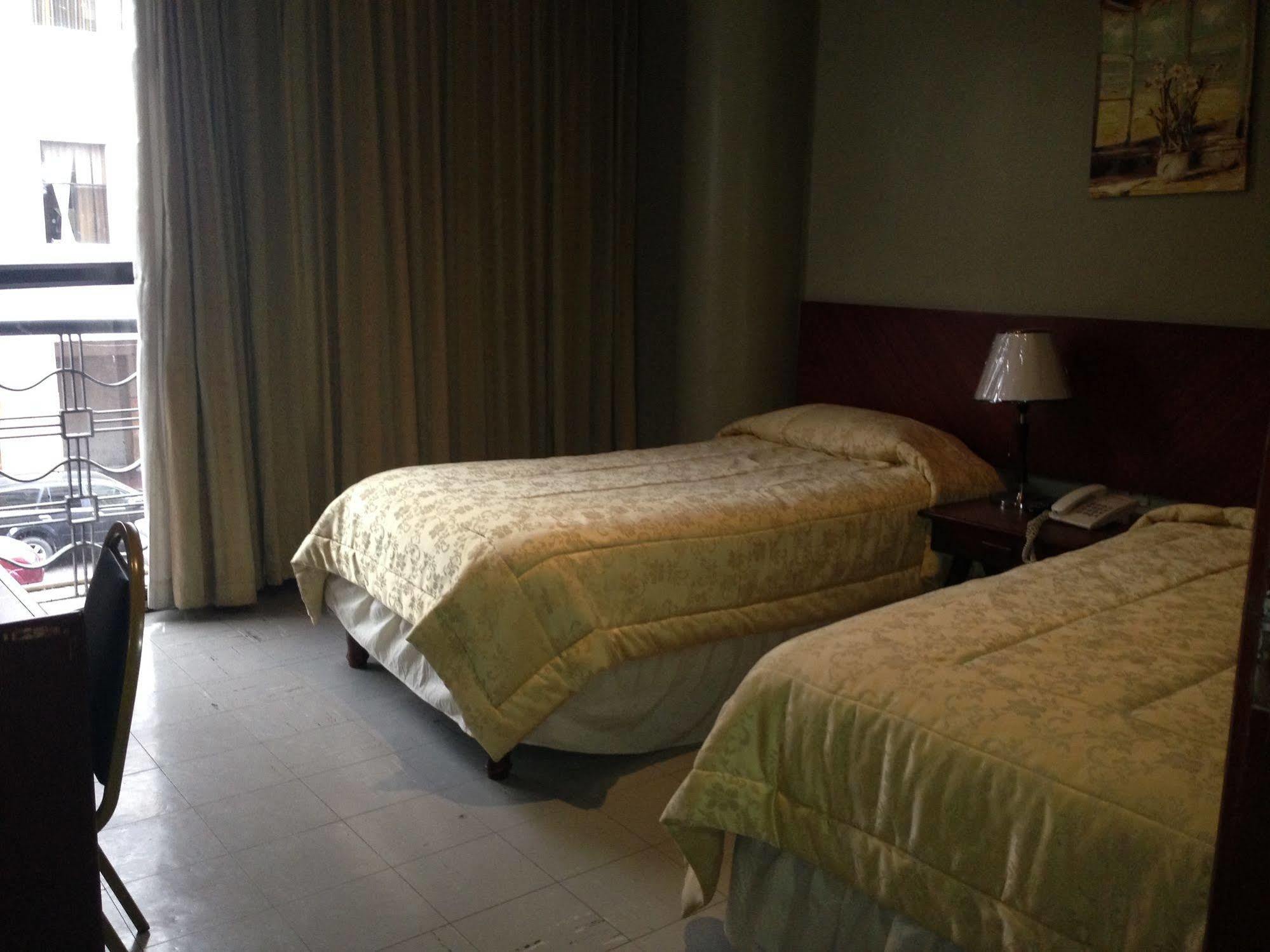 Hotel Rizzo Гуаякуил Екстериор снимка